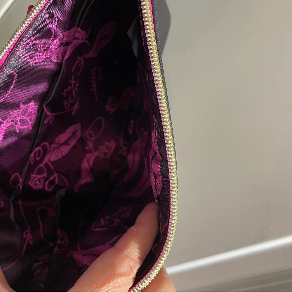 Betsey  Johnson Wristlet - Picture 4 of 4